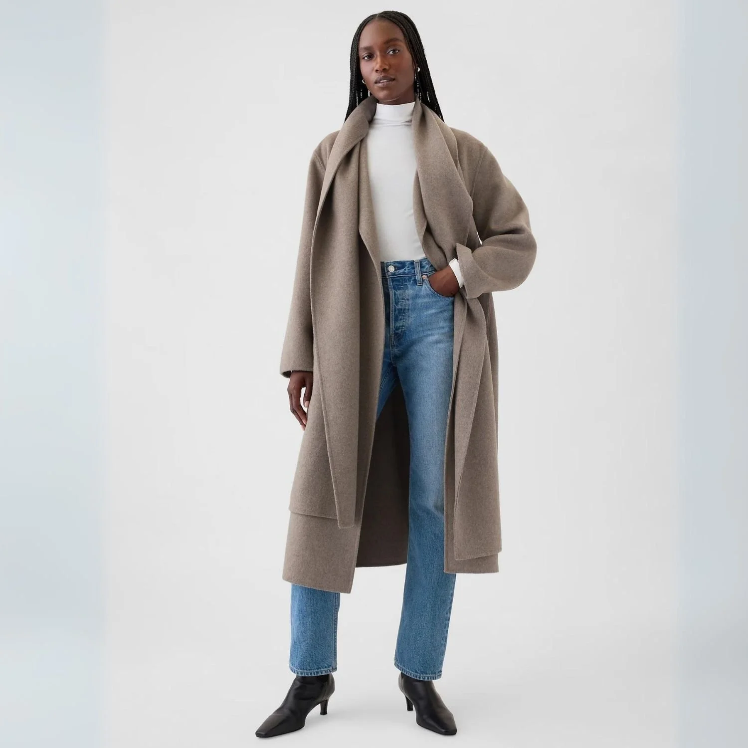 【MAISON SPECIAL】　Winter Scarf Tent Coat Maison Kitsuné x and wander: A Fusion of Parisian Elegance